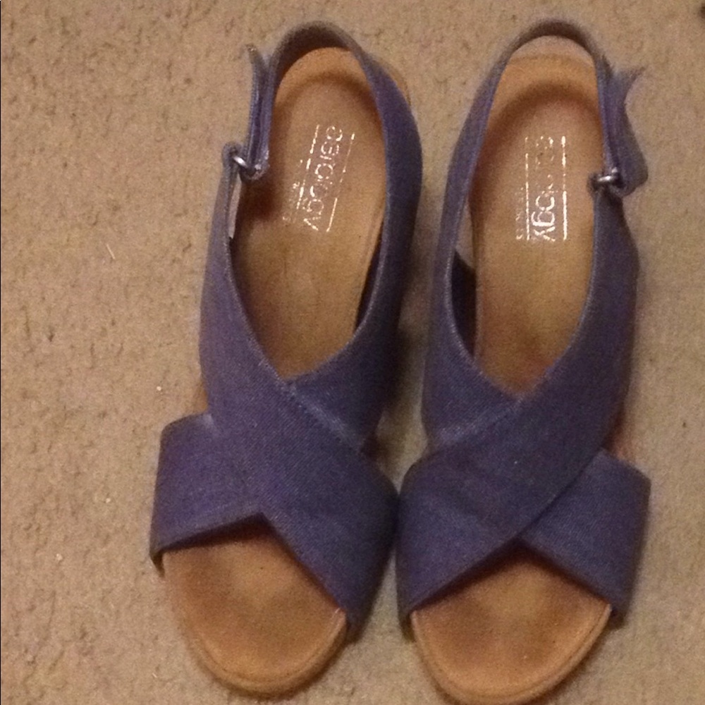Adorable blue wedge shoes
